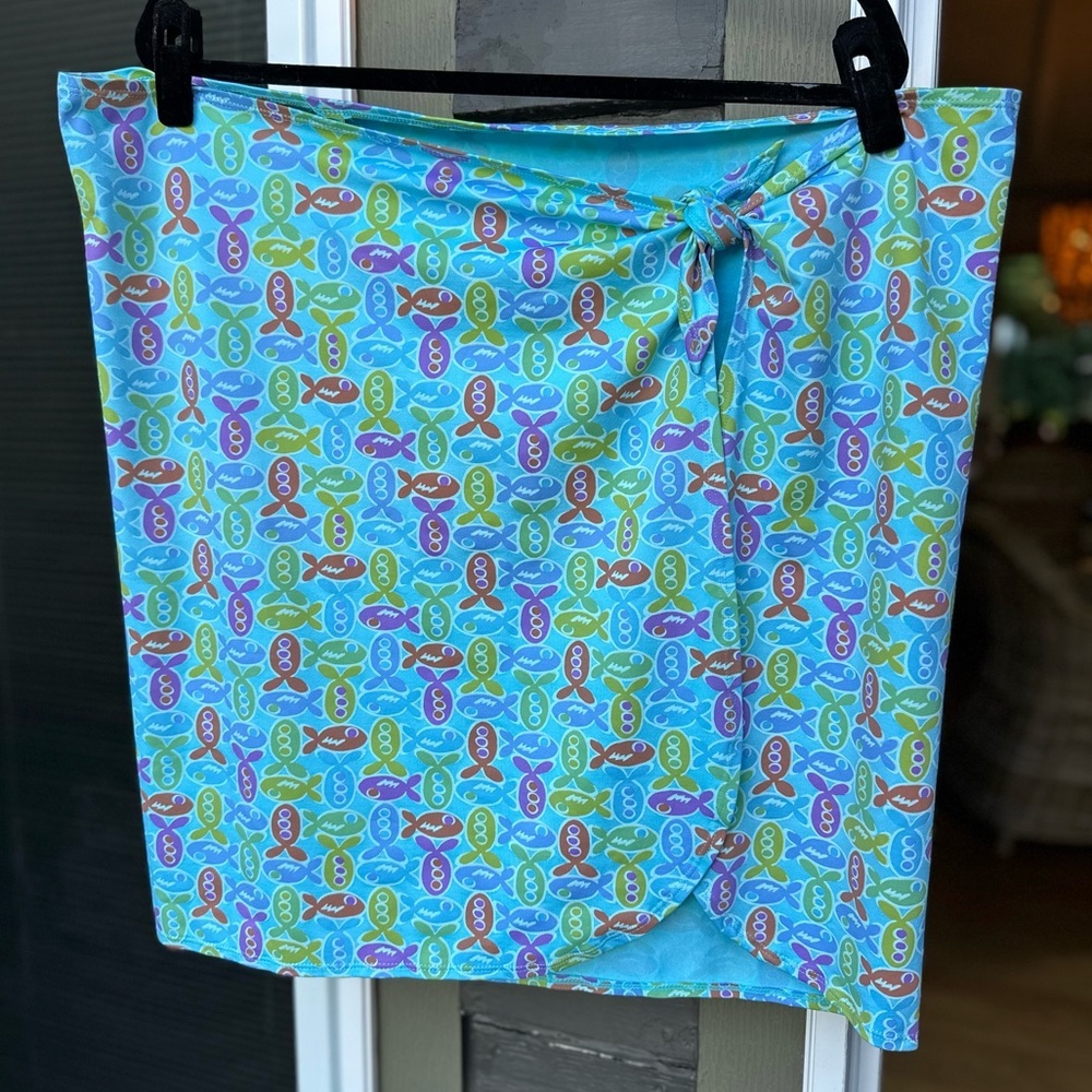 Fresh Produce Fish Print One Size Wrap Swim Skirt Blue Multi Color Lightweight